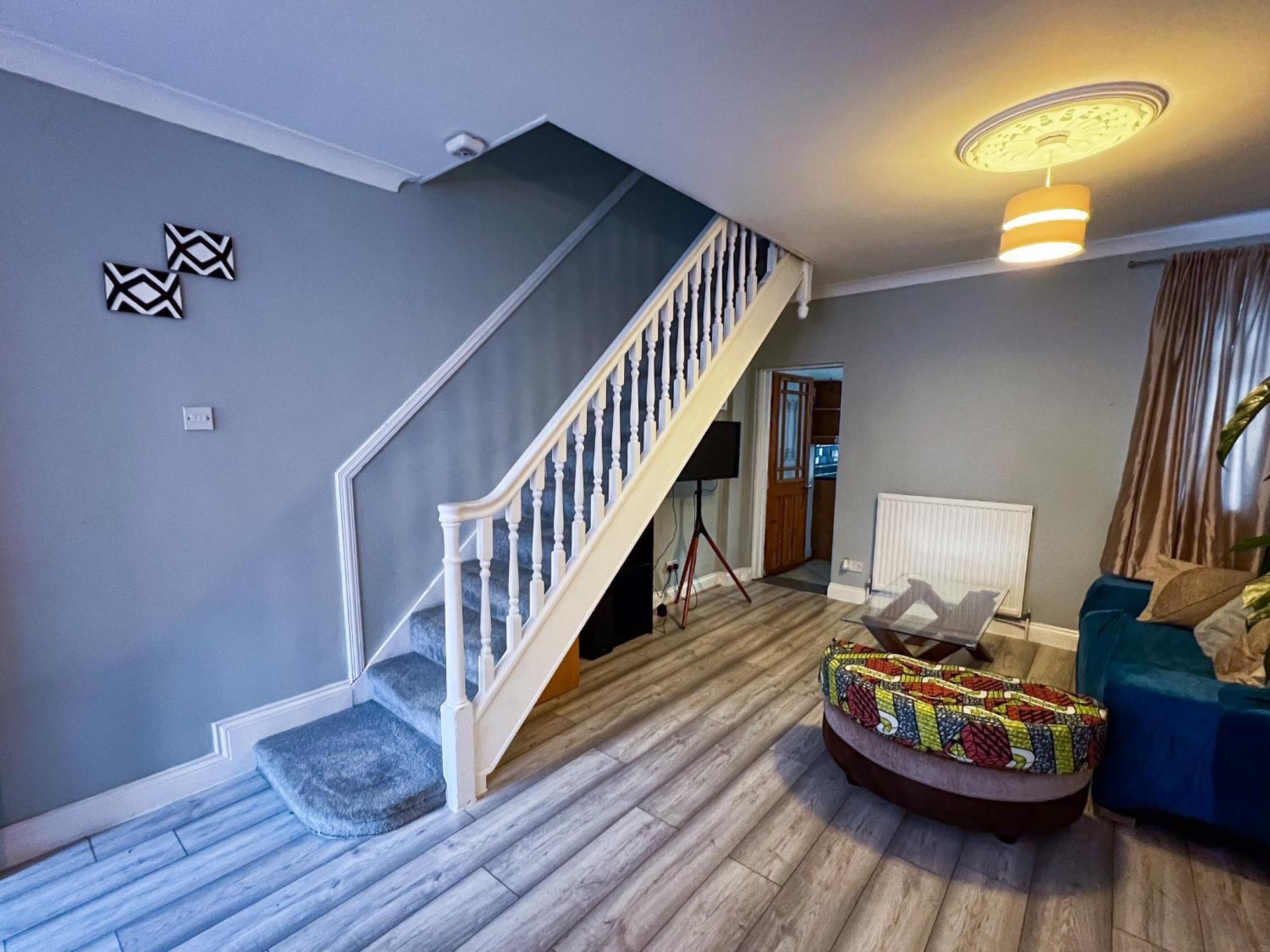 Spacious Retreat - Remote Worker & Family Friendly Portsmouth Exteriér fotografie